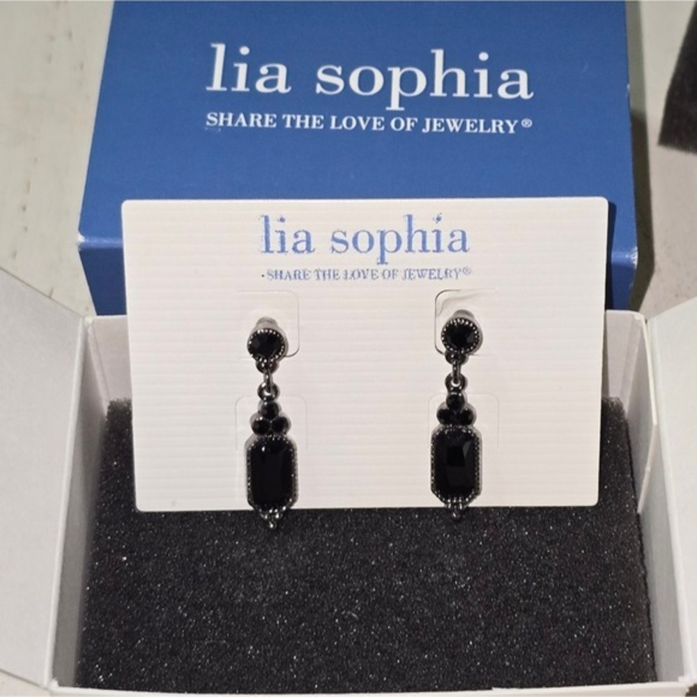 Lia Sophia Black Art Deco Drop Earrings Gunmetal Tone Rectangular Dangle Vintage
